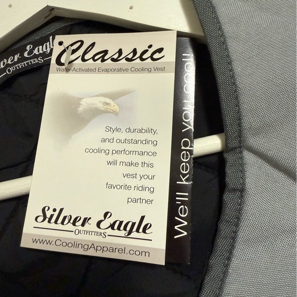 NWT Silver Eagle Outfitters Cooling Vest LARGE Women’s Biker Motorcycle Outdoor - Picture 4 of 10